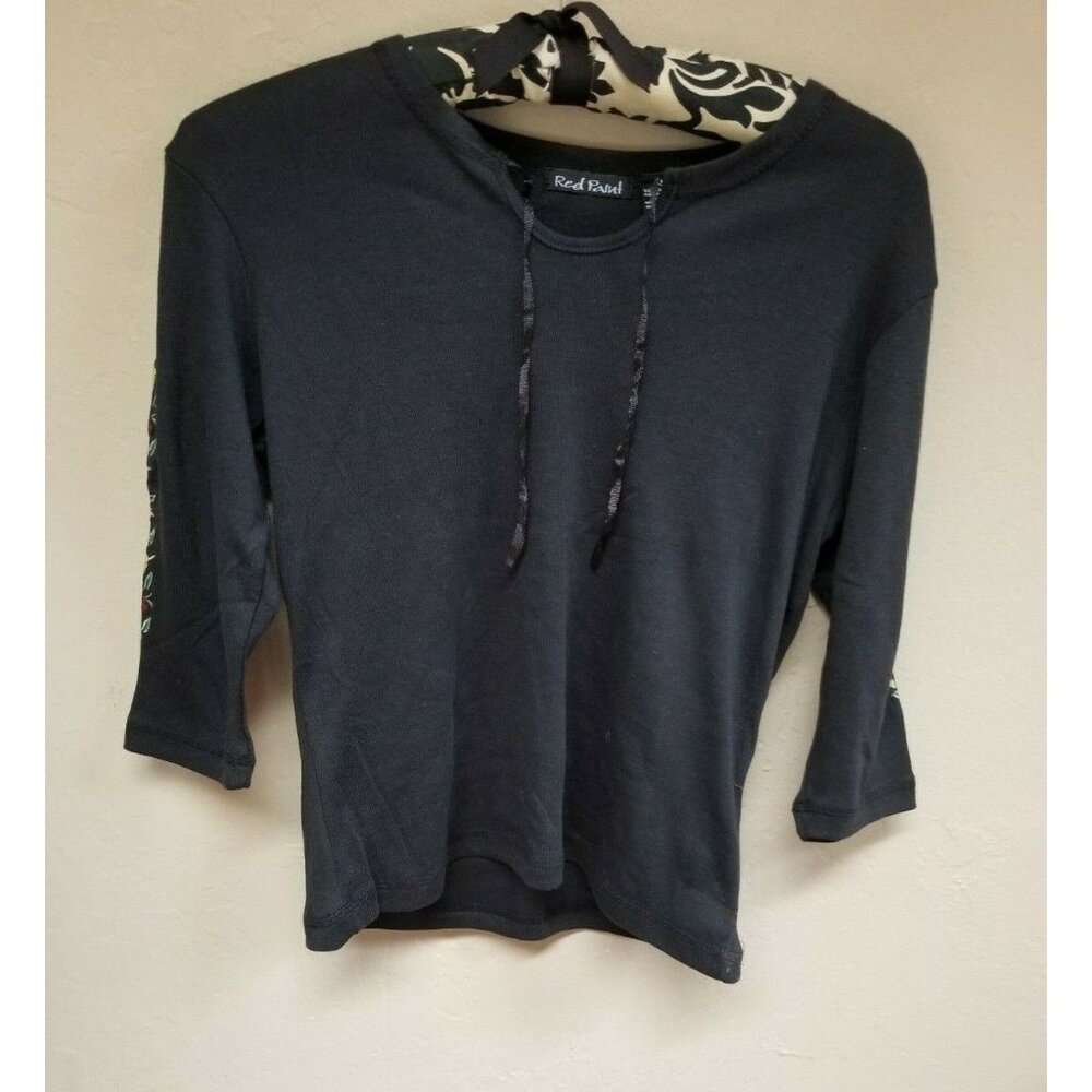 New Red Paint Womens Medium 3/4 Sleeve Keyhole Embroidered Top Blouse Black